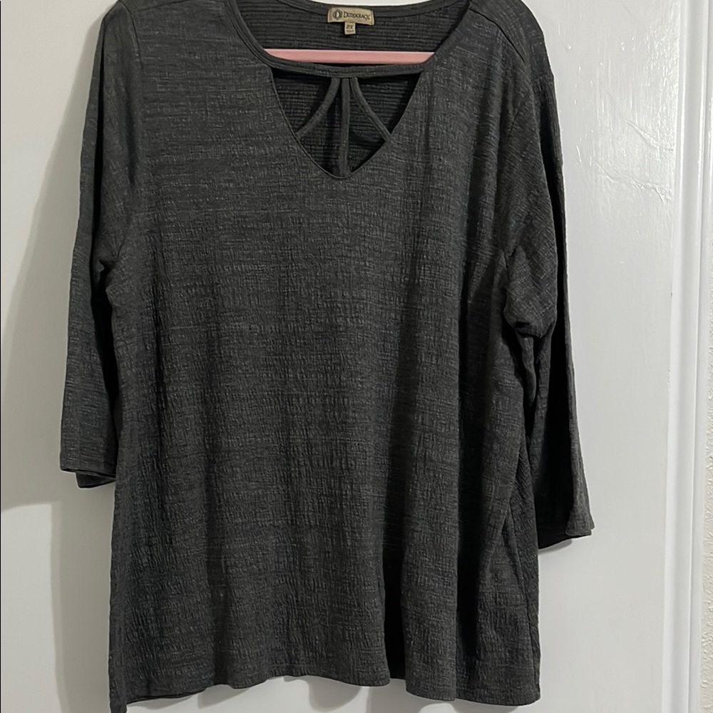 GUC Democracy Black Women's Top